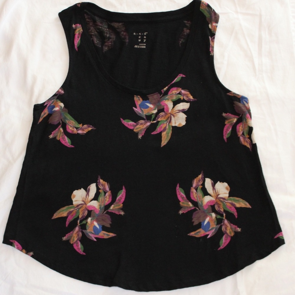 A NEW DAY Black Floral Tank Top